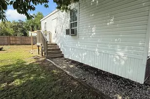 37412 Carringer Rd, Dade City, FL 33523 - Photo 10