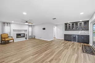 831 Chipaway Dr, Apollo Beach, FL 33572 - Photo 22