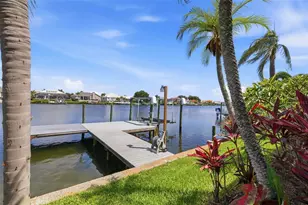 831 Chipaway Dr, Apollo Beach, FL 33572 - Photo 2