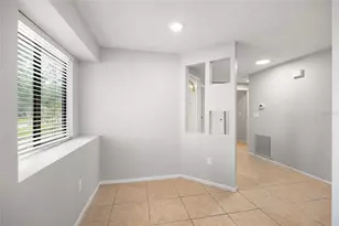 627 Timber Bay Cir W, Oldsmar, FL 34677 - Photo 26