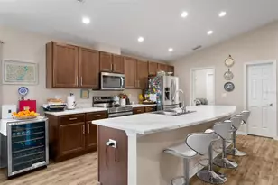 2014 Danes Ct, Lakeland, FL 33810 - Photo 10