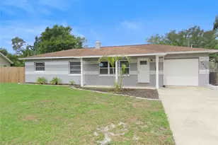 2434 65th St N, Saint Petersburg, FL 33710 - Photo 1