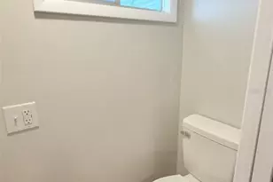 7173 Mount Bristol Blvd NE, Saint Petersburg, FL 33702 - Photo 16
