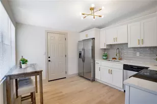 4628 16th Ave S, Saint Petersburg, FL 33711 - Photo 8