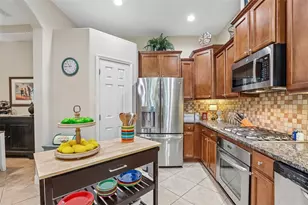 2849 Devonoak Blvd, Land O Lakes, FL 34638 - Photo 10