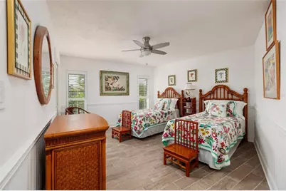 2011 Michigan Avenue NE, Saint Petersburg, FL 33703 - Photo 50