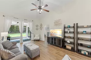 4405 Connery Ct, Palm Harbor, FL 34685 - Photo 12