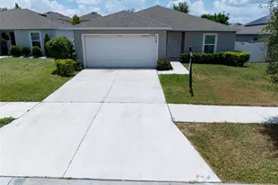10205 Carp Holw Rd, Sun City Center, FL 33573 - Photo 1