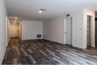 10205 Carp Hollow Road, Sun City Center, FL 33573 - Photo 6