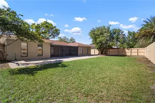1218 Lornewood Dr, Valrico, FL 33596 - Photo 34
