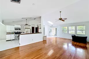 1654 SE Fallon Dr, Port Saint Lucie, FL 34983 - Photo 8