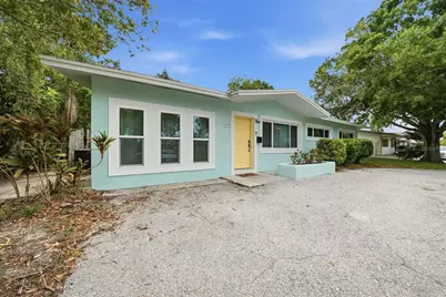 2489 58th Street N, Saint Petersburg, FL 33710 - Photo 2