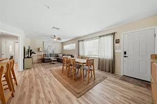 2489 58th St N, Saint Petersburg, FL 33710 - Photo 6