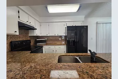 601 Bainbridge Drive, Brandon, FL 33511 - Photo 2