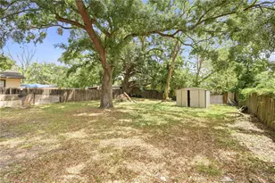 6209 N 43rd St, Tampa, FL 33610 - Photo 16