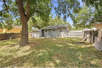 6209 N 43rd Street, Tampa, FL 33610 - Photo 18