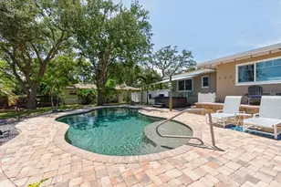 14728 Bay Dr, Largo, FL 33774 - Photo 48