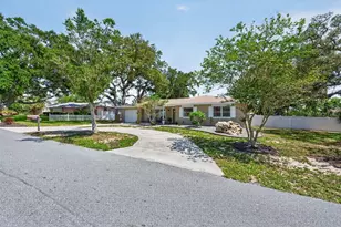 14728 Bay Dr, Largo, FL 33774 - Photo 60