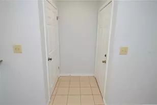 10265 Gandy Blvd N, Saint Petersburg, FL 33702 - Photo 4