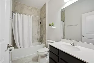 12261 Blue Pacific Dr, Riverview, FL 33579 - Photo 24