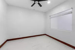 2985 La Concha Dr, Clearwater, FL 33762 - Photo 8
