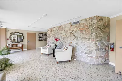 1100 N Shore Drive NE #307, Saint Petersburg, FL 33701 - Photo 34
