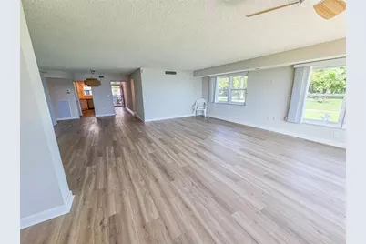 5900 Shore Boulevard S #101, Gulfport, FL 33707 - Photo 10
