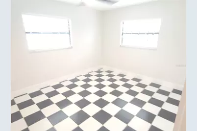 1835 Maryland Avenue NE, Saint Petersburg, FL 33703 - Photo 18