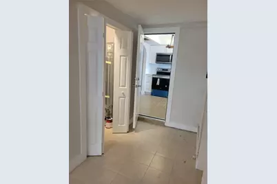 1835 Maryland Avenue NE, Saint Petersburg, FL 33703 - Photo 30