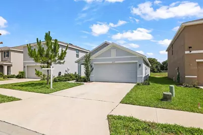 36719 Spanish Rose Drive, Dade City, FL 33525 - Photo 1