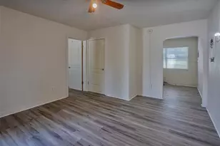 1102 Sunset Point Rd, Clearwater, FL 33755 - Photo 22