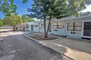 1102 Sunset Point Rd, Clearwater, FL 33755 - Photo 2