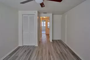 1102 Sunset Point Rd, Clearwater, FL 33755 - Photo 18