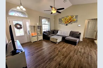 5434 Parnell Avenue, Spring Hill, FL 34608 - Photo 8