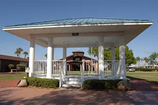1406 Bluewater Dr, Sun City Center, FL 33573 - Photo 42