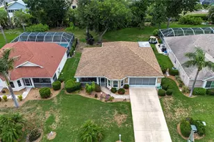 1406 Bluewater Dr, Sun City Center, FL 33573 - Photo 4