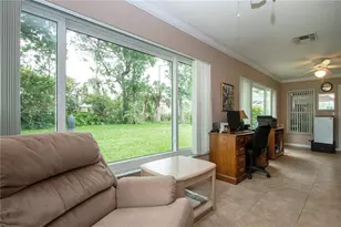 1406 Bluewater Dr, Sun City Center, FL 33573 - Photo 16
