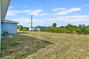 18400 Tulane Ave, Port Charlotte, FL 33954 - Photo 4
