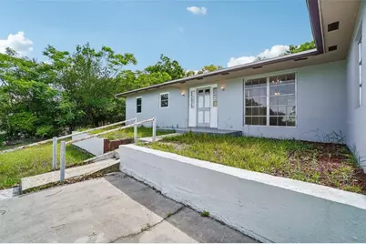 1090 Edgehill Avenue, Spring Hill, FL 34606 - Photo 18