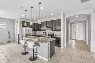 365 Jyoti Dr, Davenport, FL 33837 - Photo 4