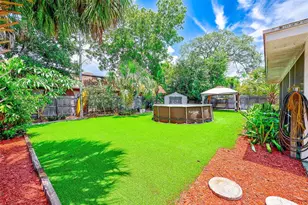 14079 Victoria Rd, Largo, FL 33774 - Photo 32