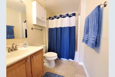 9870 Ashburn Lake Drive, Tampa, FL 33610 - Photo 16