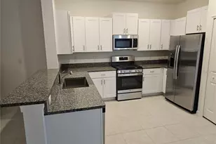 8309 Crescent Oaks Dr, New Port Richey, FL 34655 - Photo 10
