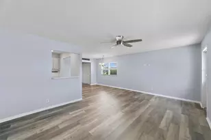 1801 Bedford Terrace, Sun City Center, FL 33573 - Photo 6