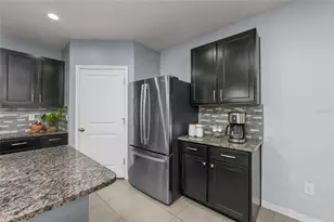 10607 Park Meadowbrooke Dr, Riverview, FL 33578 - Photo 6
