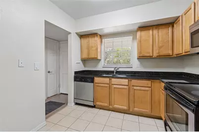 10344 Carrollwood Lane #176, Tampa, FL 33618 - Photo 6