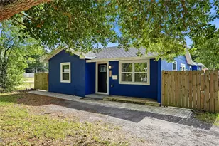3610 28th St N, Saint Petersburg, FL 33713 - Photo 2