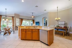 9453 NE Discovery Terrace, Bradenton, FL 34212 - Photo 4