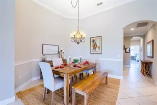9453 NE Discovery Terrace, Bradenton, FL 34212 - Photo 6
