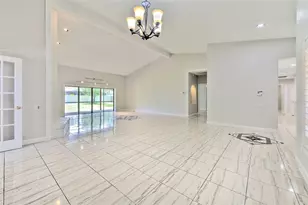 1704 Cape Bend Ave, Tampa, FL 33613 - Photo 10